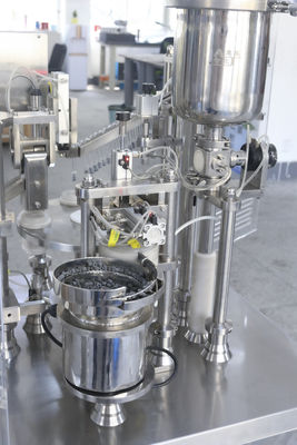 사전 충전 주사기 충전 기계 생산 라인 최적화 GMP / CE 표준