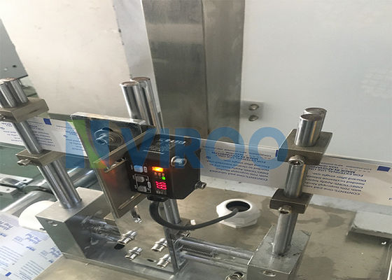 젖은 조직 포장기 220v/380v 수평한 4개의 측 씰링 젖은 물티슈 포장기